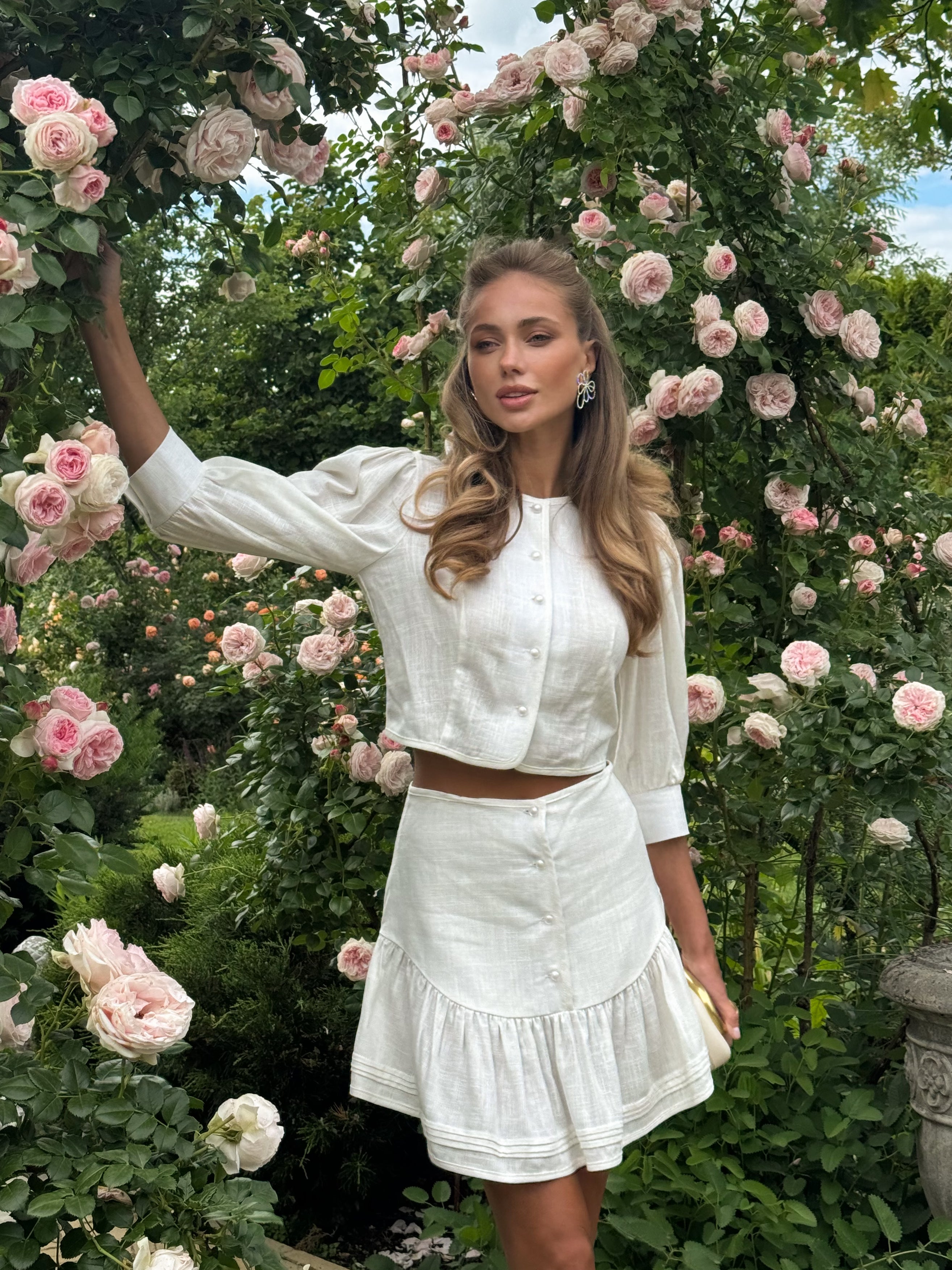 Feminine Linen Set “Lika”