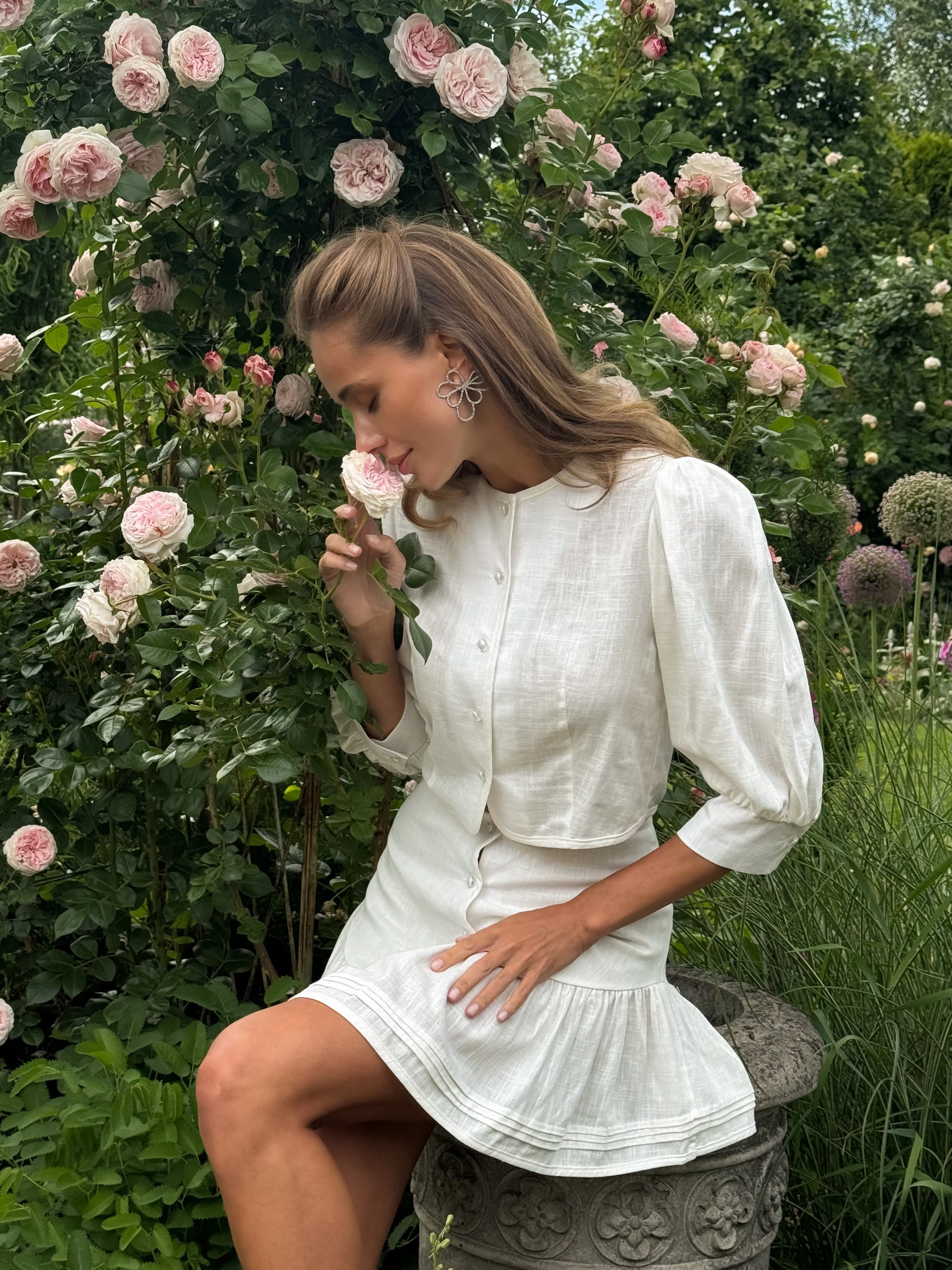 Feminine Linen Set “Lika”