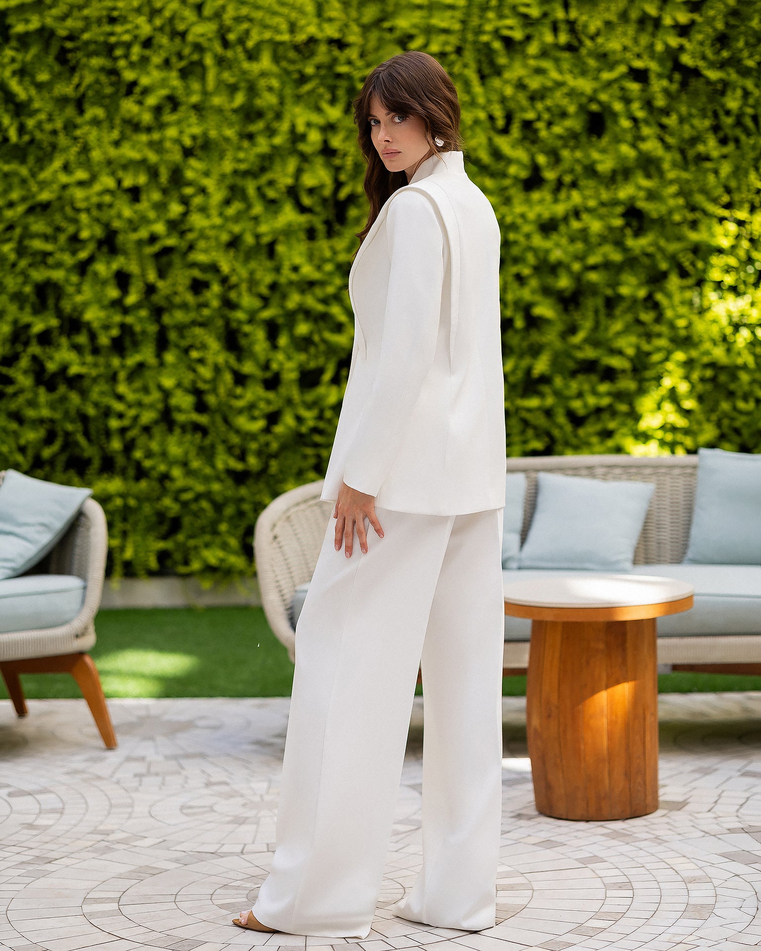 Women's Tailored Suit Set: Blazer and Trousers in Ivory, Black, Blue