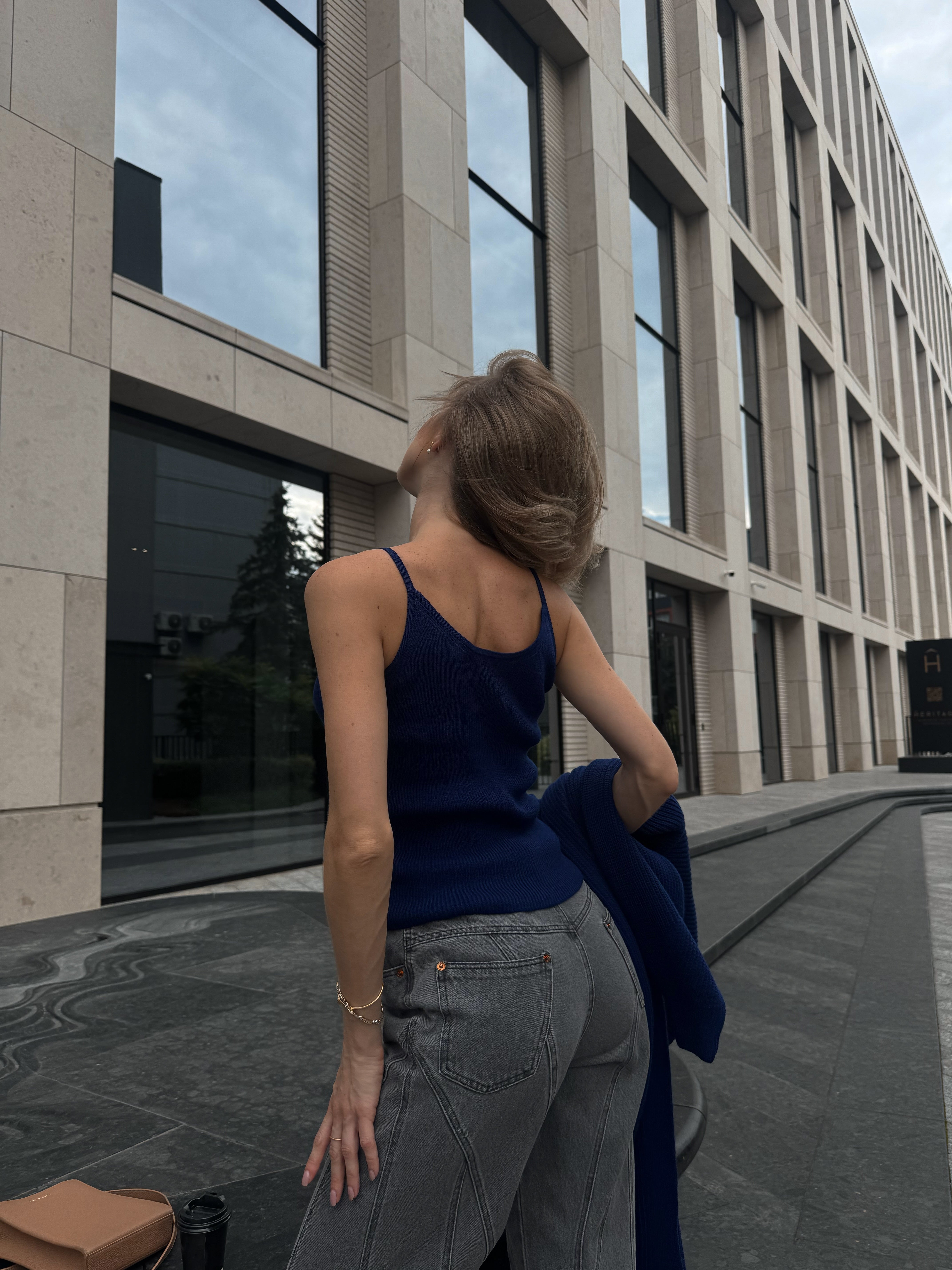 Cardigan “Kashtan” – Elongated Silhouette with Soft Structure