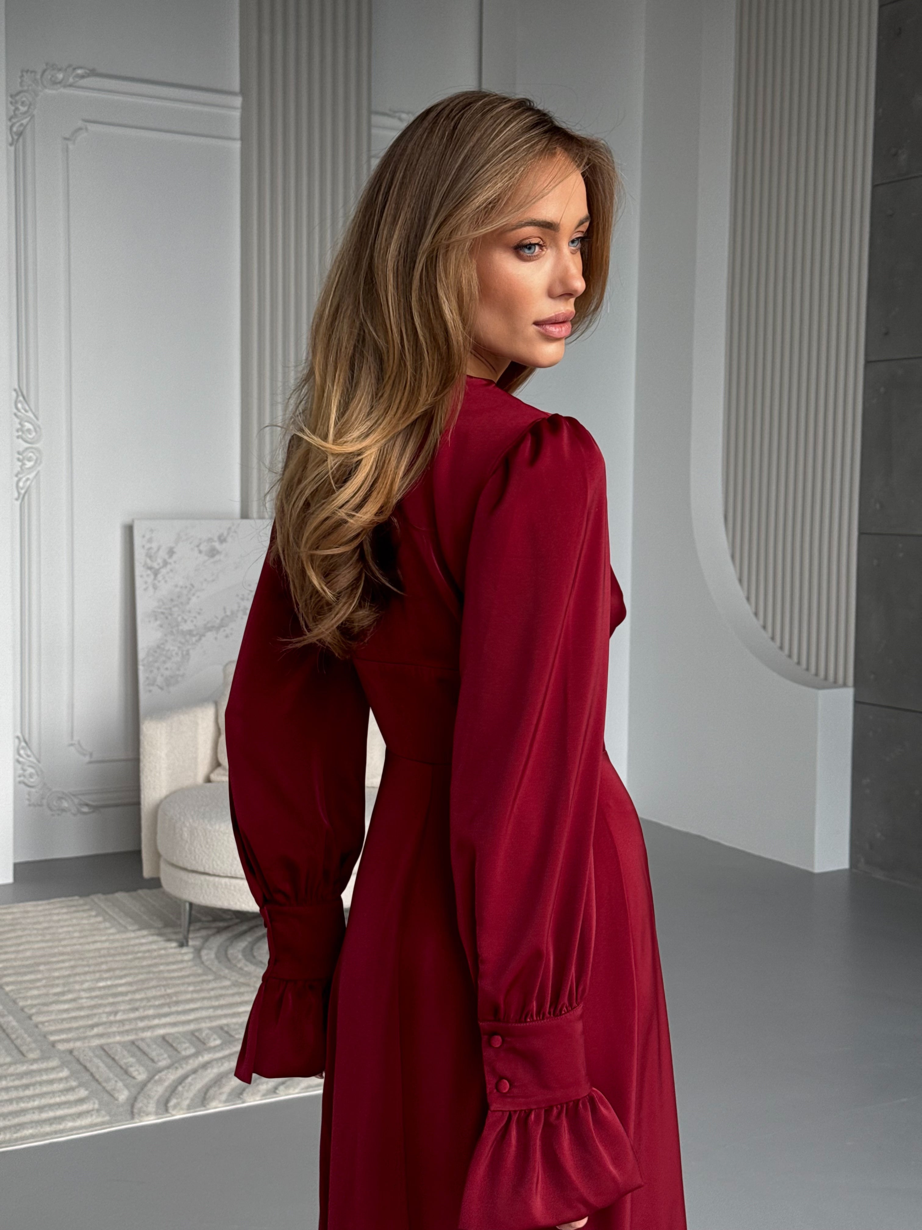 Donna Satin Maxi Dress