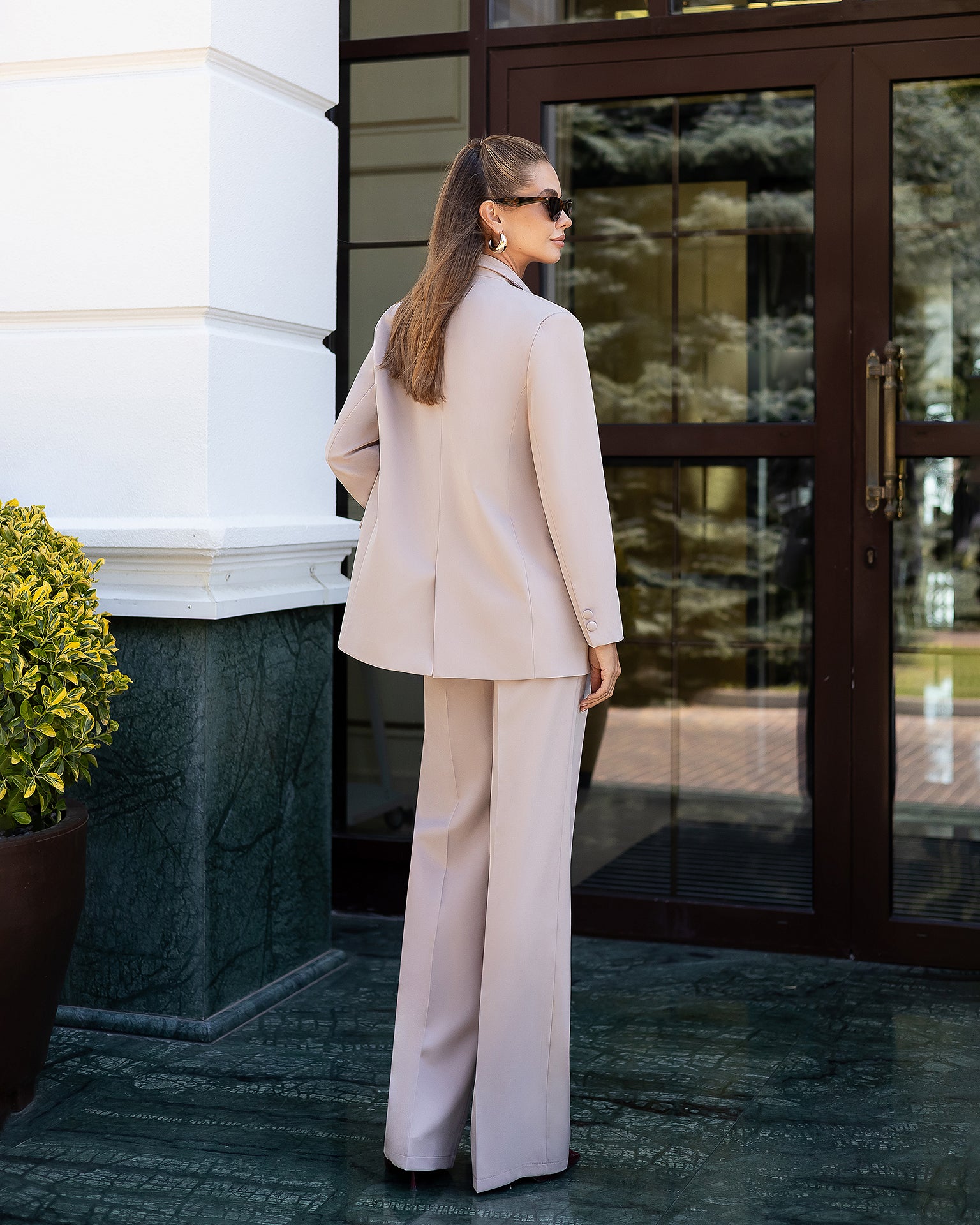 Women's Premium Crepe Two-Piece Suit with Blazer and Pants