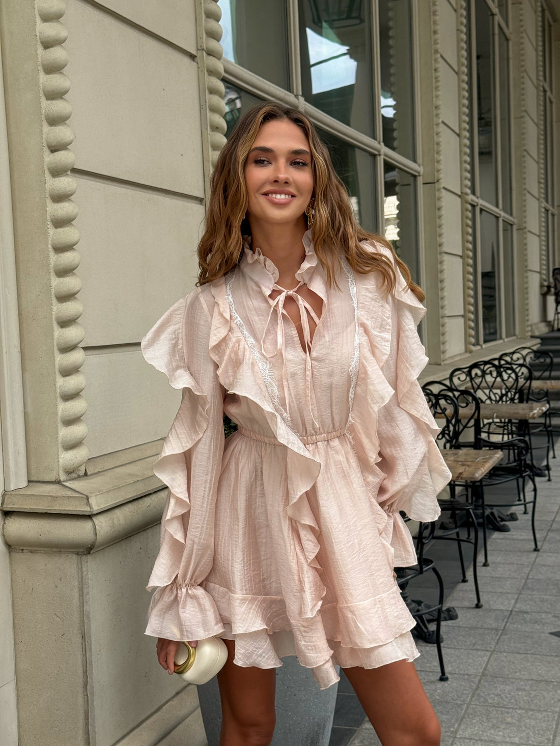 Dress “Mimi” – Timeless Elegance in Delicate Lace