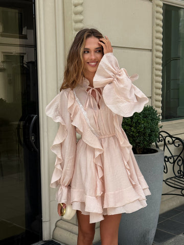 Dress “Mimi” – Timeless Elegance in Delicate Lace
