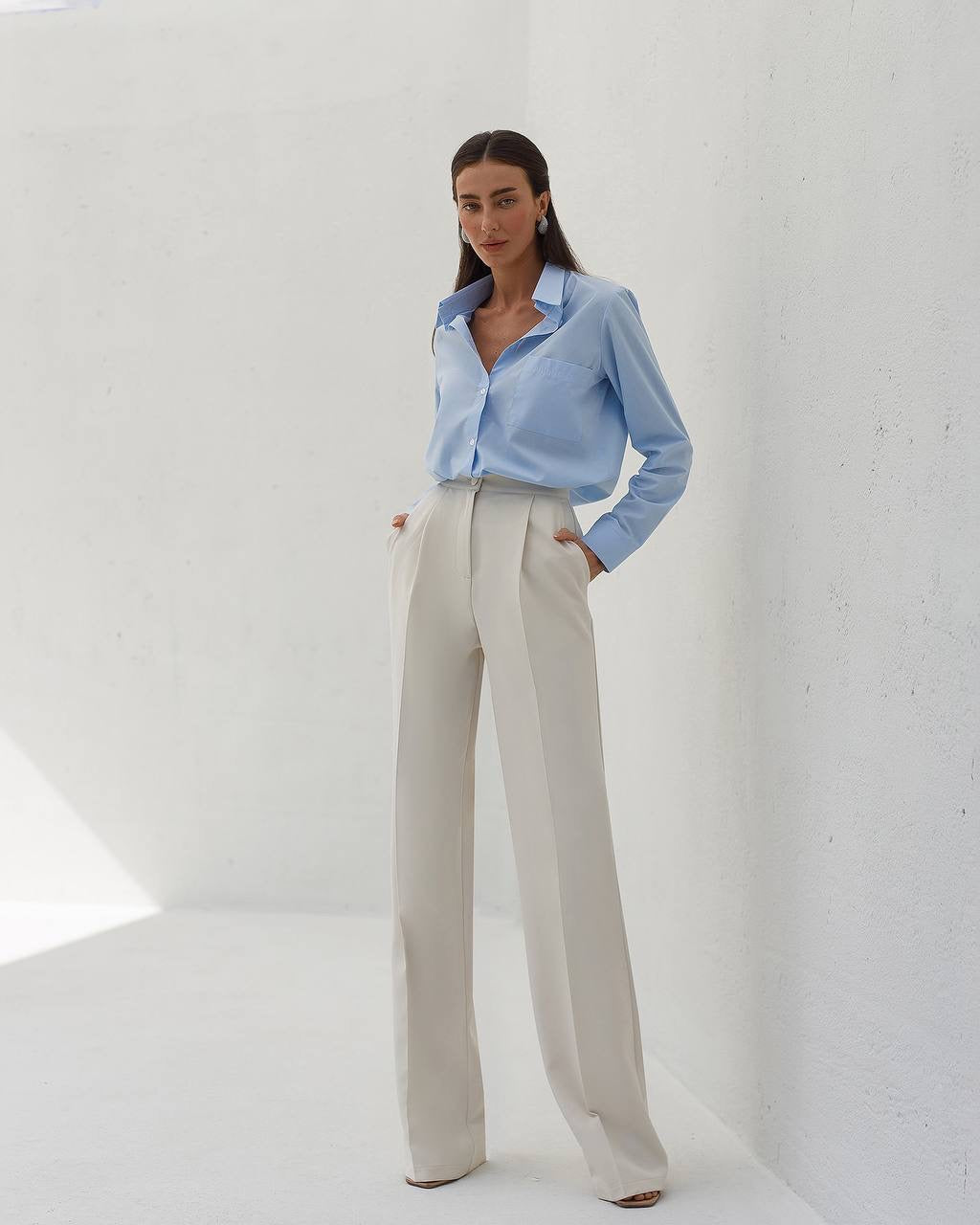 Women's Premium Crepe Tailored Trousers in Classic Neutrals