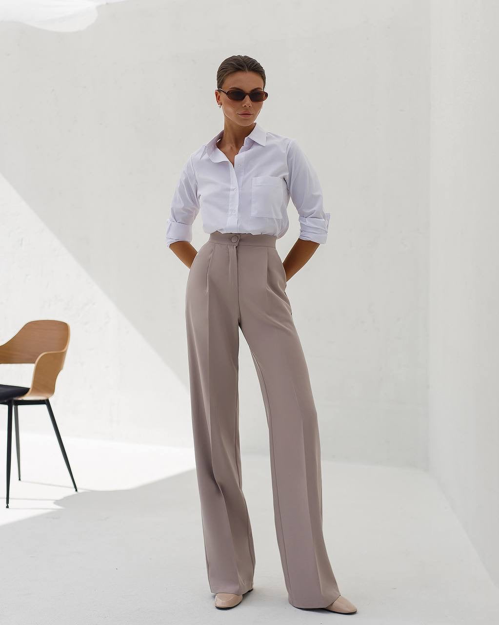 Women's Premium Crepe Tailored Trousers in Classic Neutrals