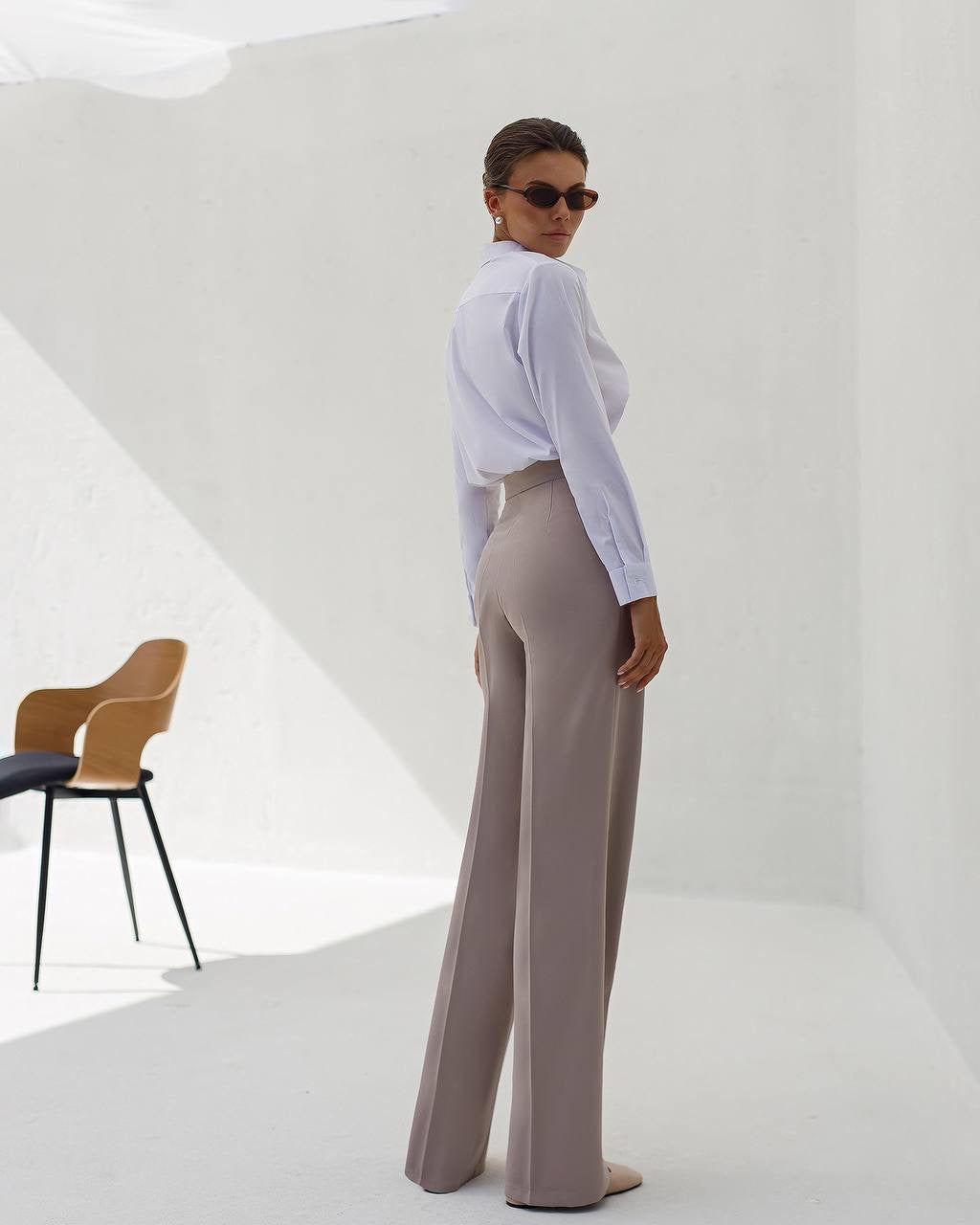 Women's Premium Crepe Tailored Trousers in Classic Neutrals