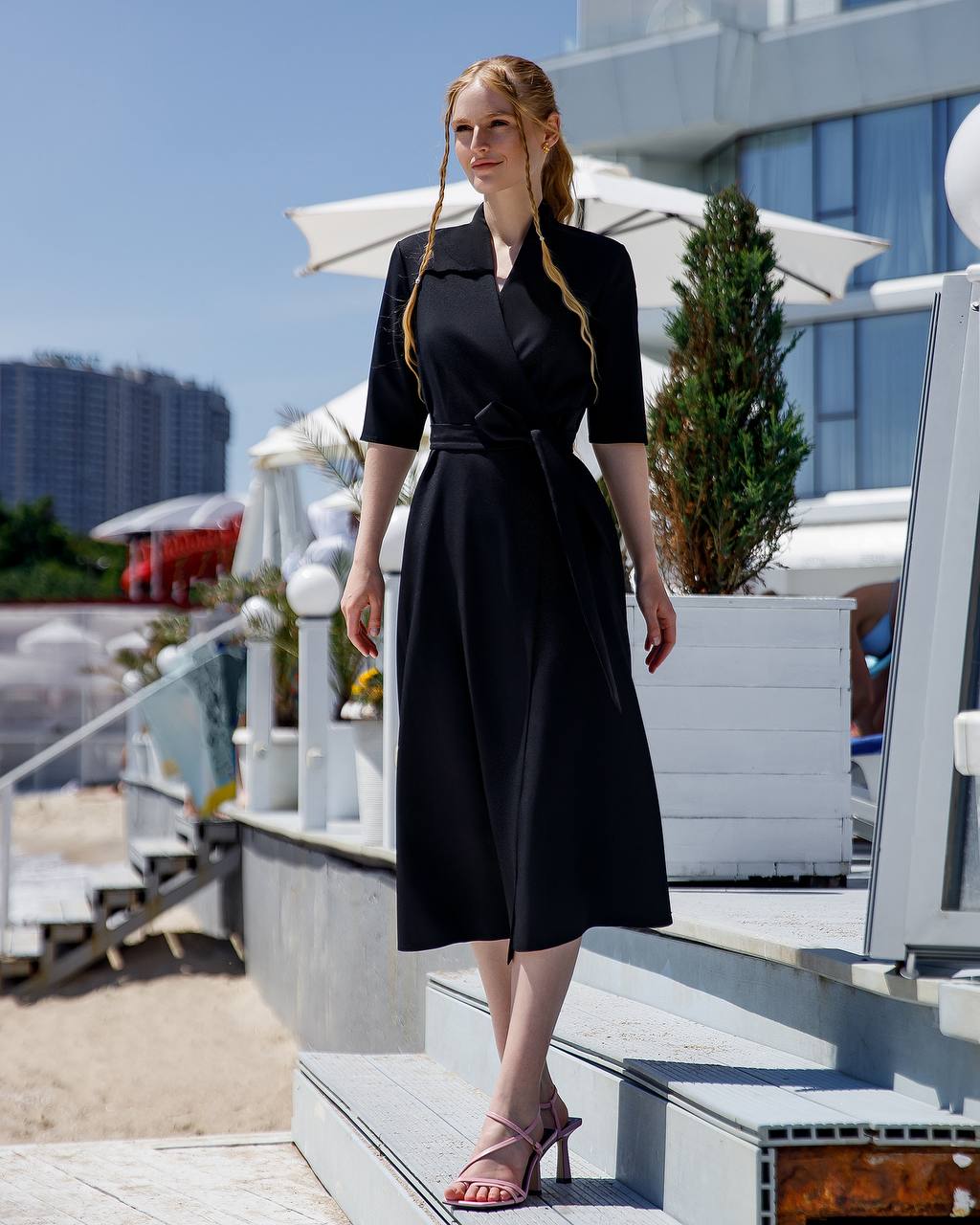 Elegant Tailored Women's Structured Comfort Twill Dress