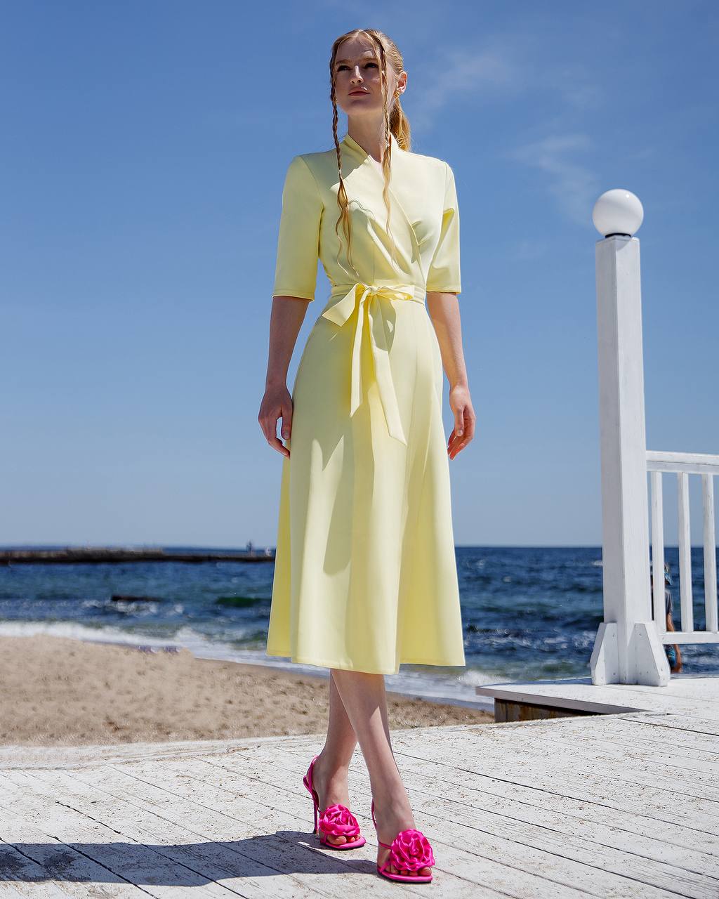Elegant Tailored Women's Structured Comfort Twill Dress