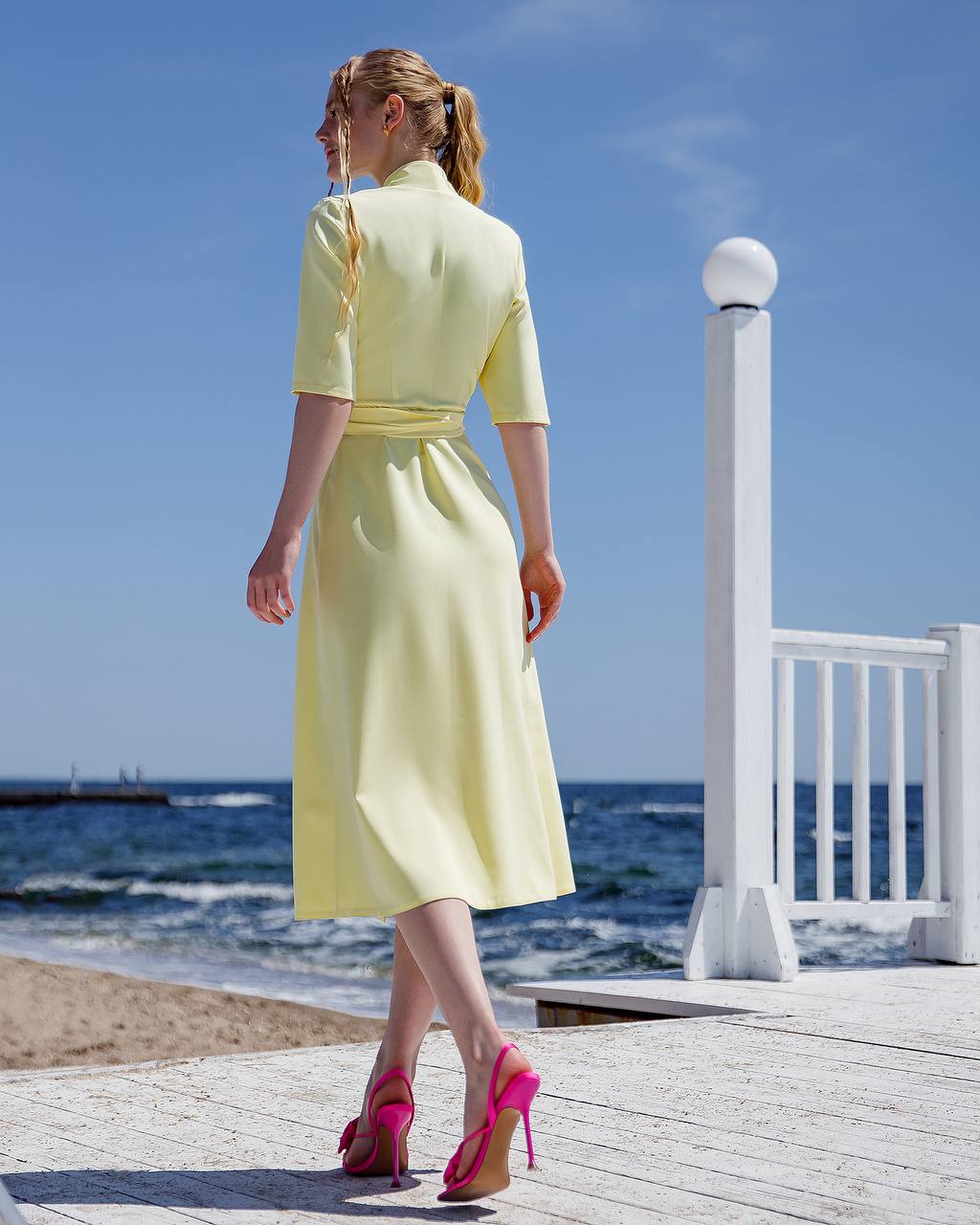 Elegant Tailored Women's Structured Comfort Twill Dress