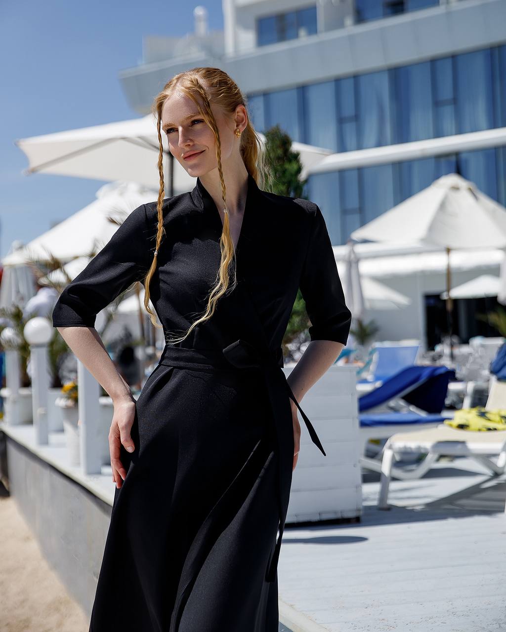 Elegant Tailored Women's Structured Comfort Twill Dress