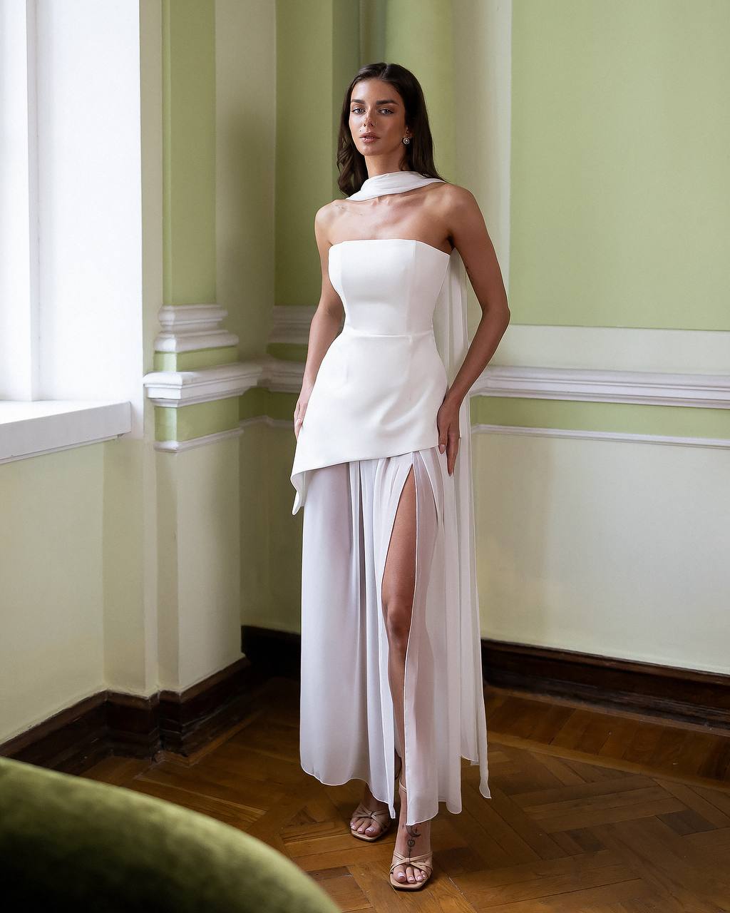 Elegant Corset Dress Set in Crepe de Chine & Vindi Chiffon