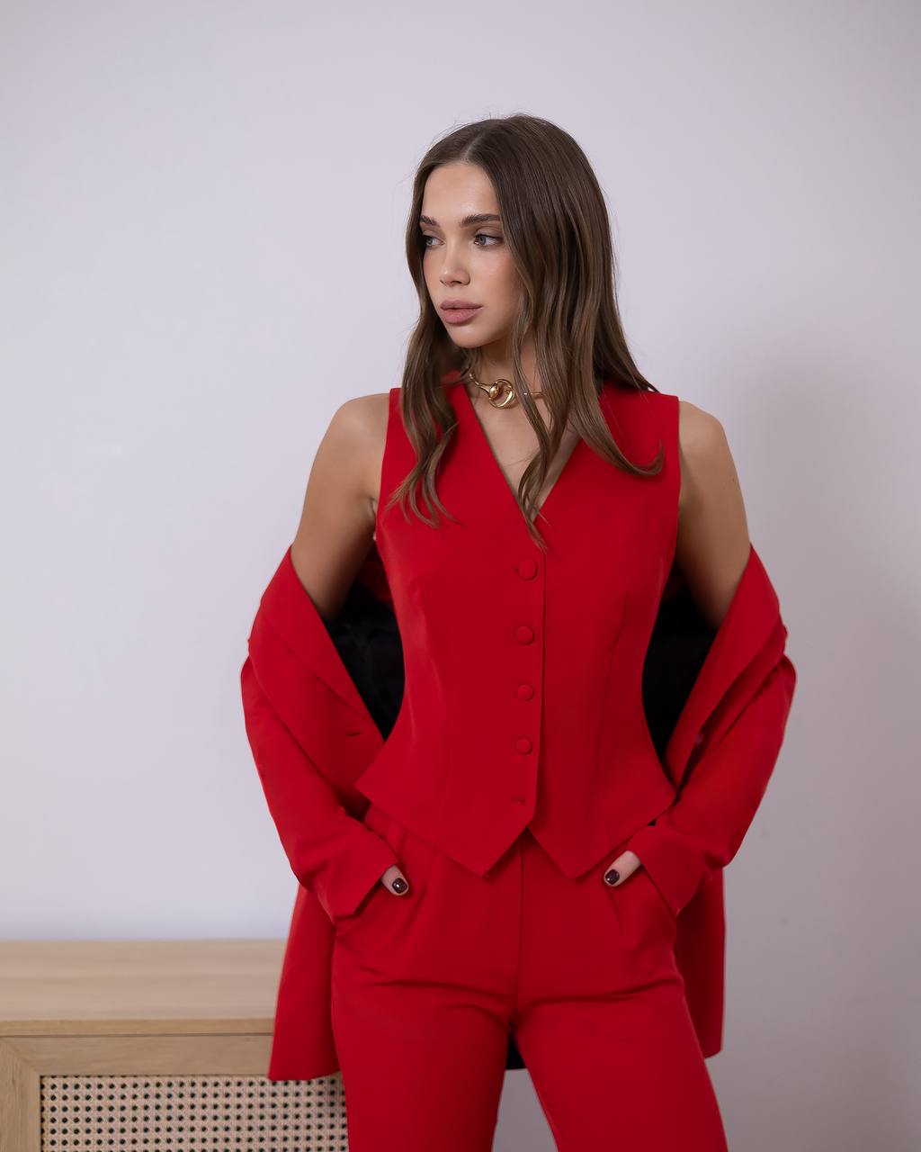 Tailored Suit in Premium Suiting Fabric — Three-Piece Suit with Vest