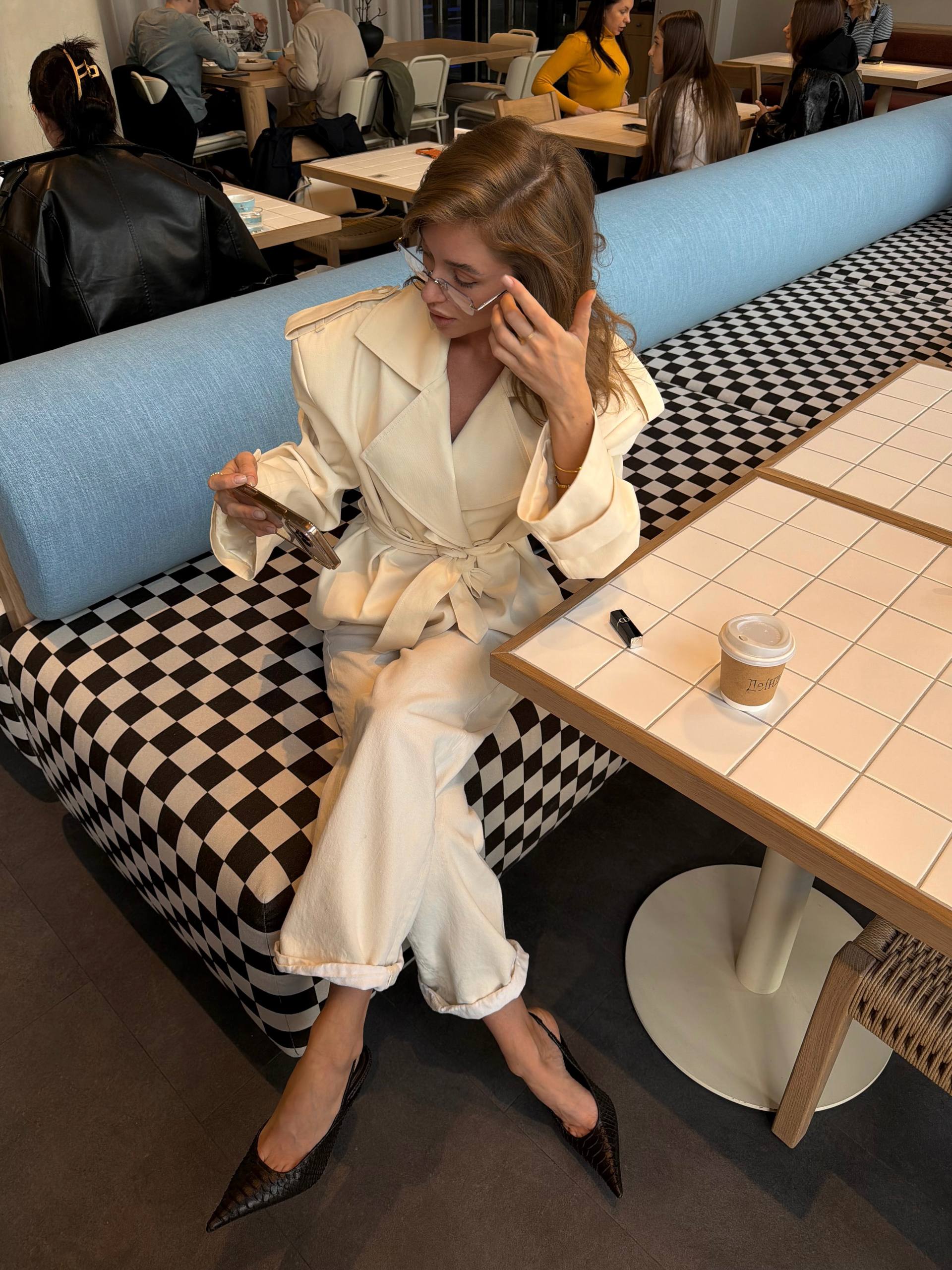 Lightweight Cropped Trench Coat – Stylish Women’s Jacket