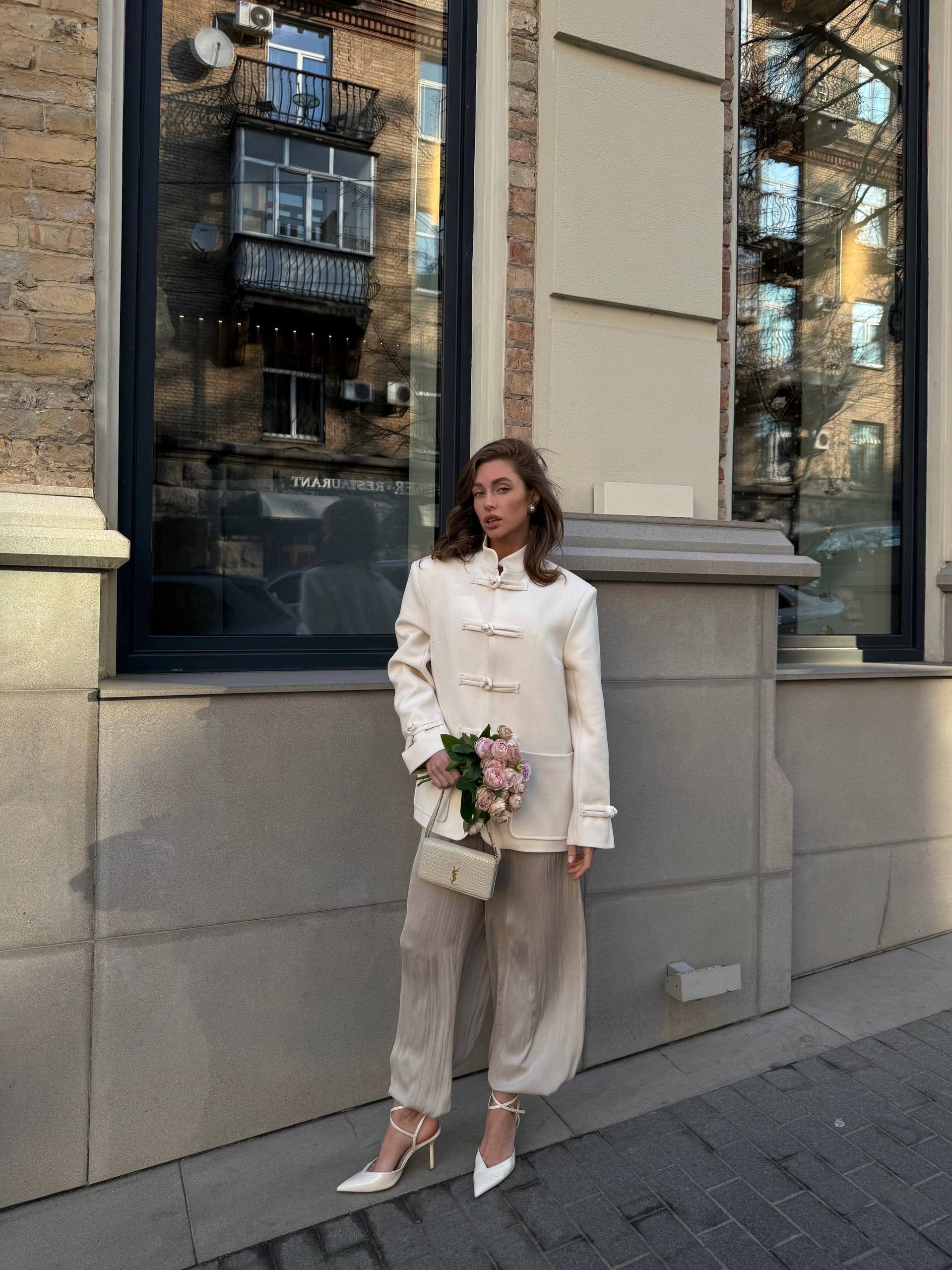 Cropped Cashmere Blend Coat – Elegant Women’s Jacket