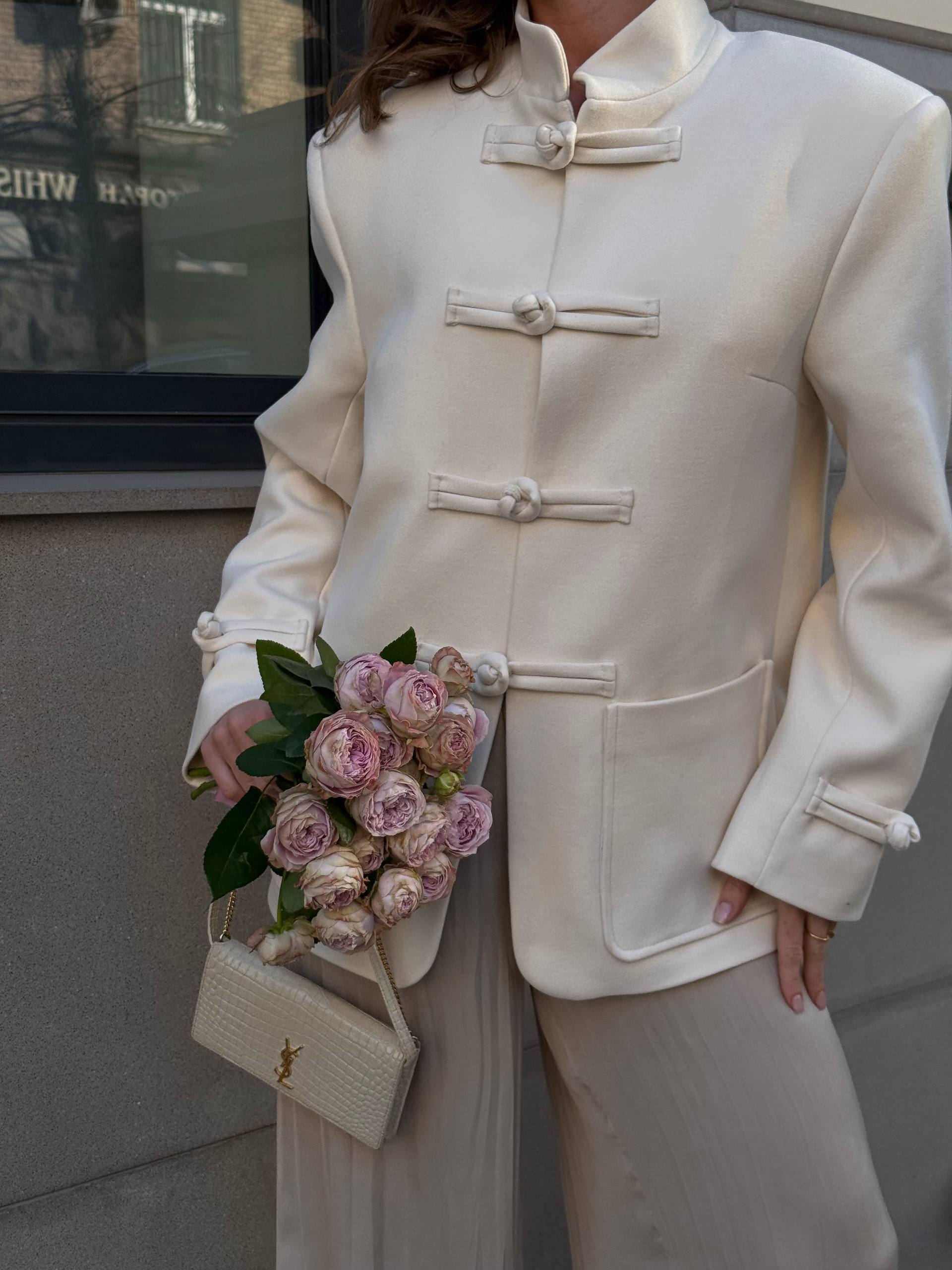 Cropped Cashmere Blend Coat – Elegant Women’s Jacket