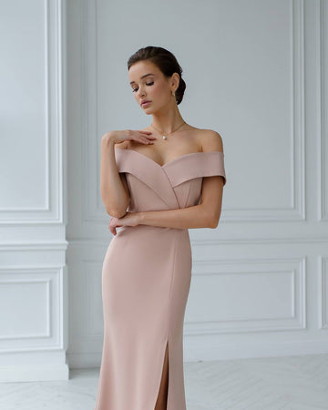 Elegant Women's Dress in Premium Fabric, Classic Evening Style