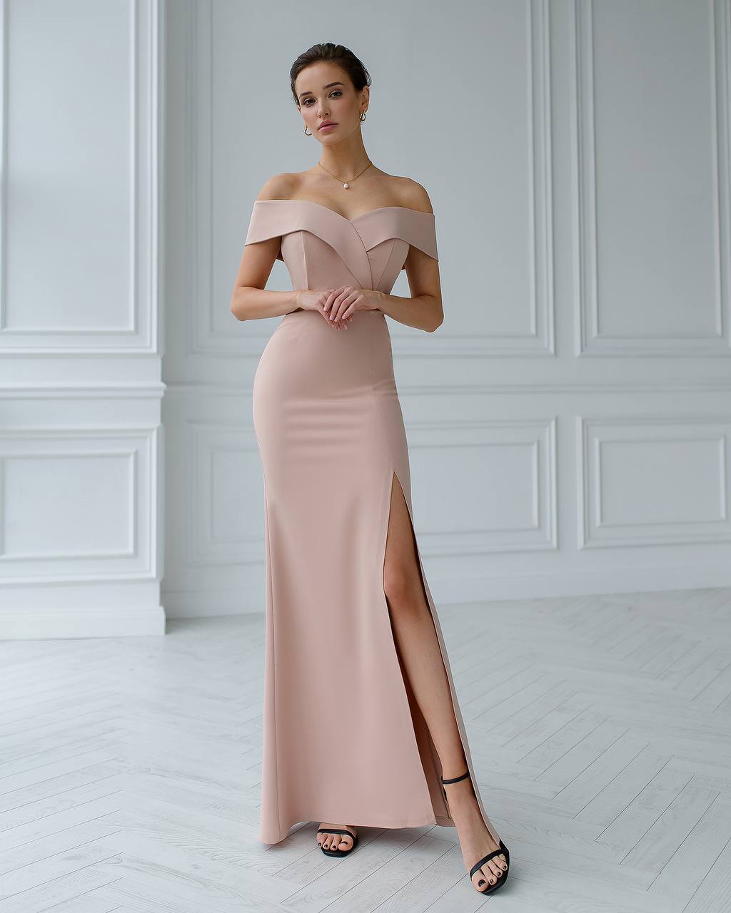 Elegant Women's Dress in Premium Fabric, Classic Evening Style