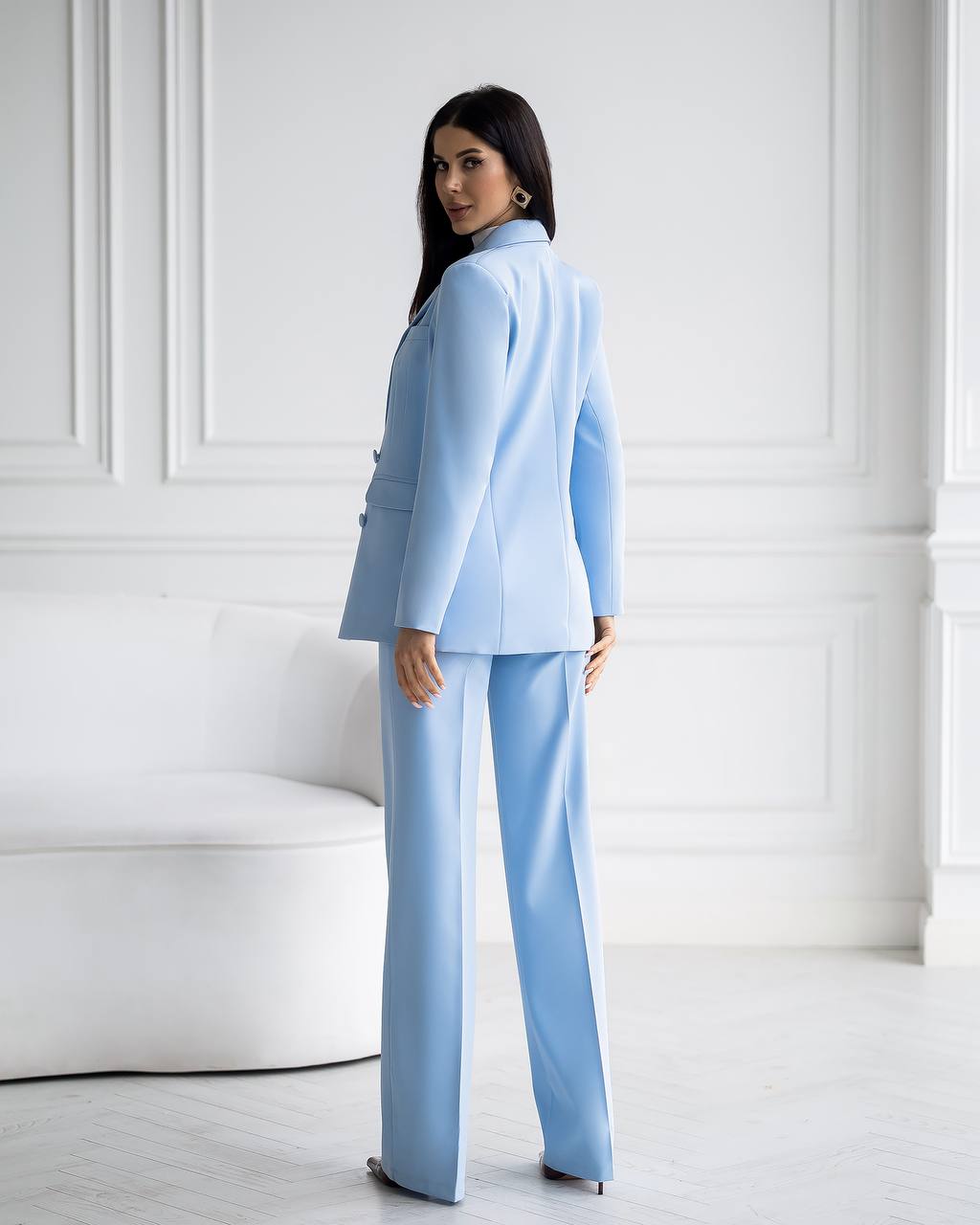 Women's Tailored Set in Premium Suiting Fabric Three-Piece Suit