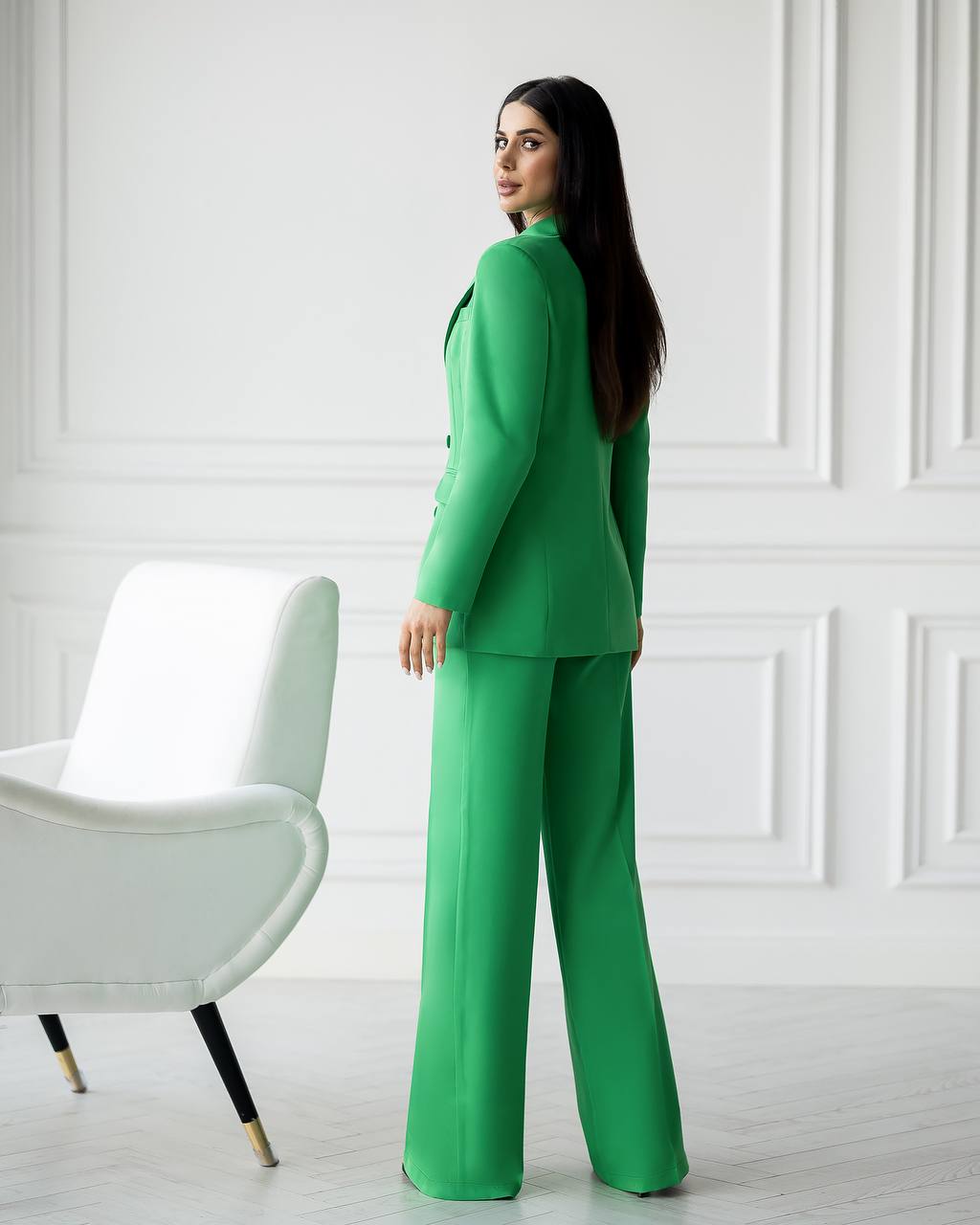 Women's Tailored Set in Premium Suiting Fabric Three-Piece Suit