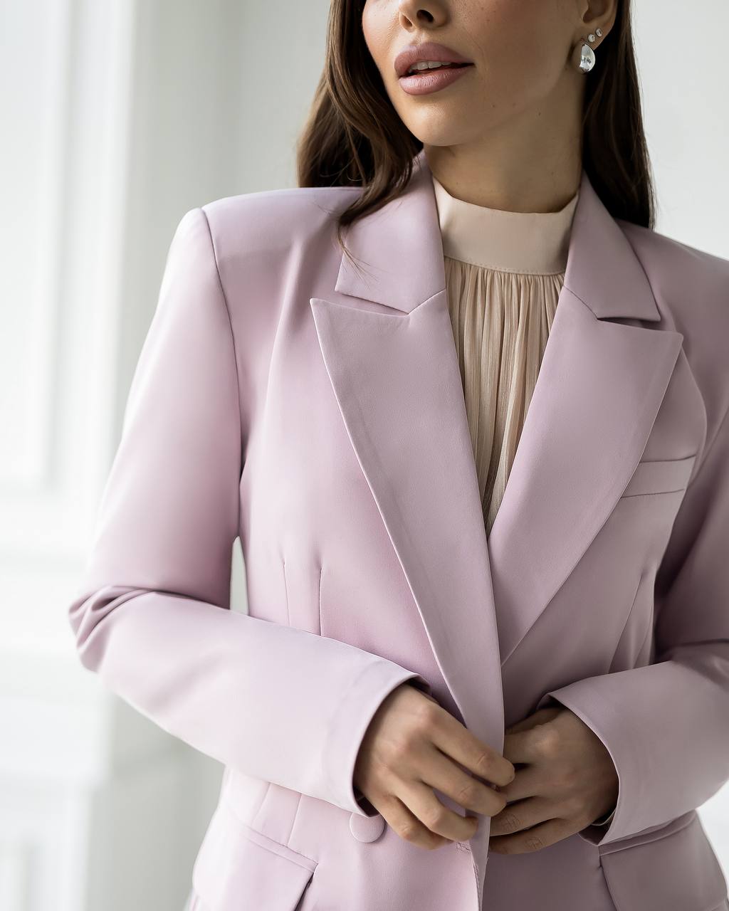 Women's Tailored Set in Premium Suiting Fabric Three-Piece Suit