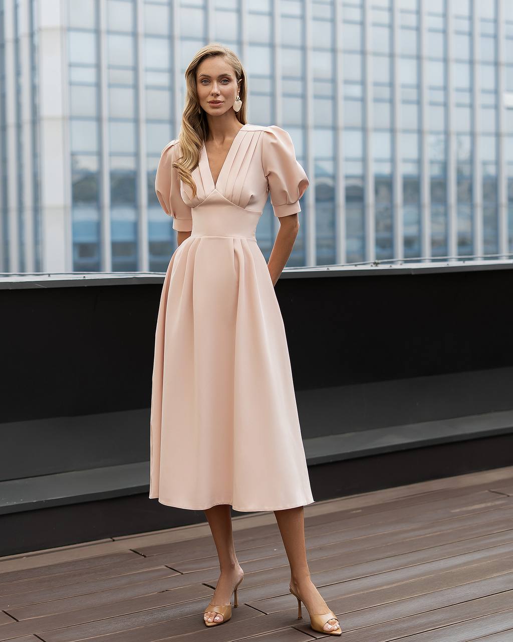 Women's Elegant Premium Lightweight Fabric Party & Event Dress