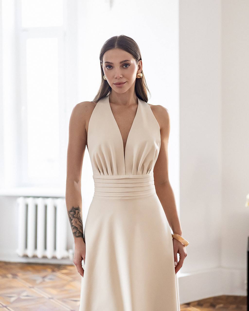 Elegant Women's Premium-Quality Twill Tailored Silhouette Dress