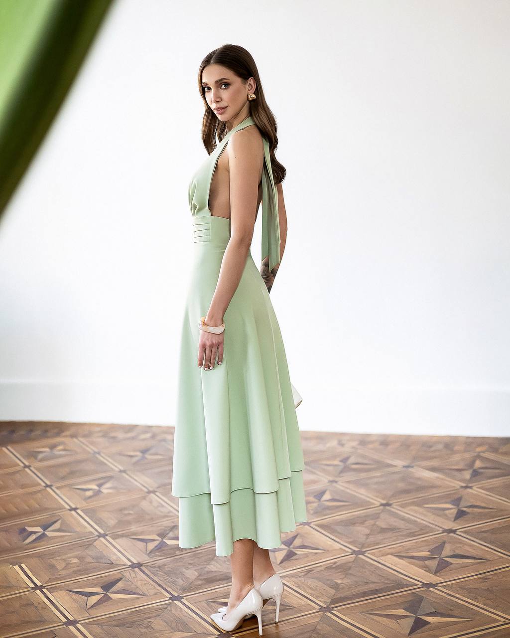 Elegant Women's Premium-Quality Twill Tailored Silhouette Dress