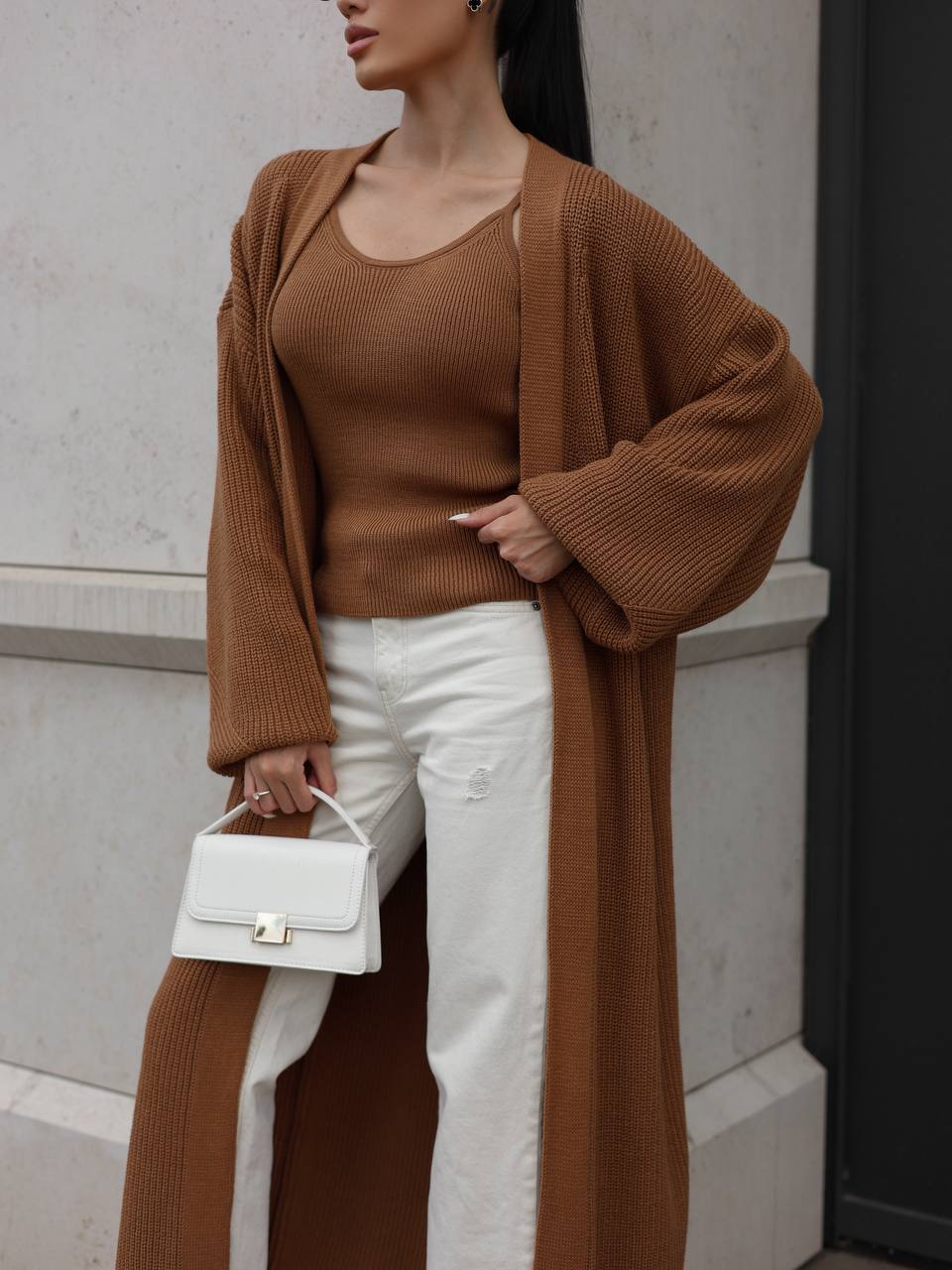 Cardigan “Kashtan” – Elongated Silhouette with Soft Structure