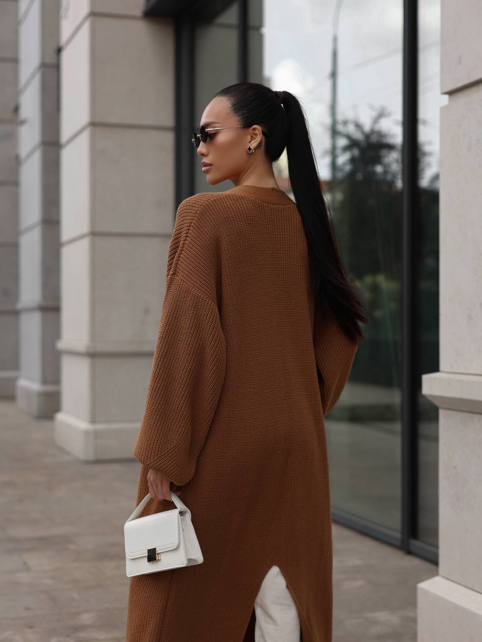 Cardigan “Kashtan” – Elongated Silhouette with Soft Structure