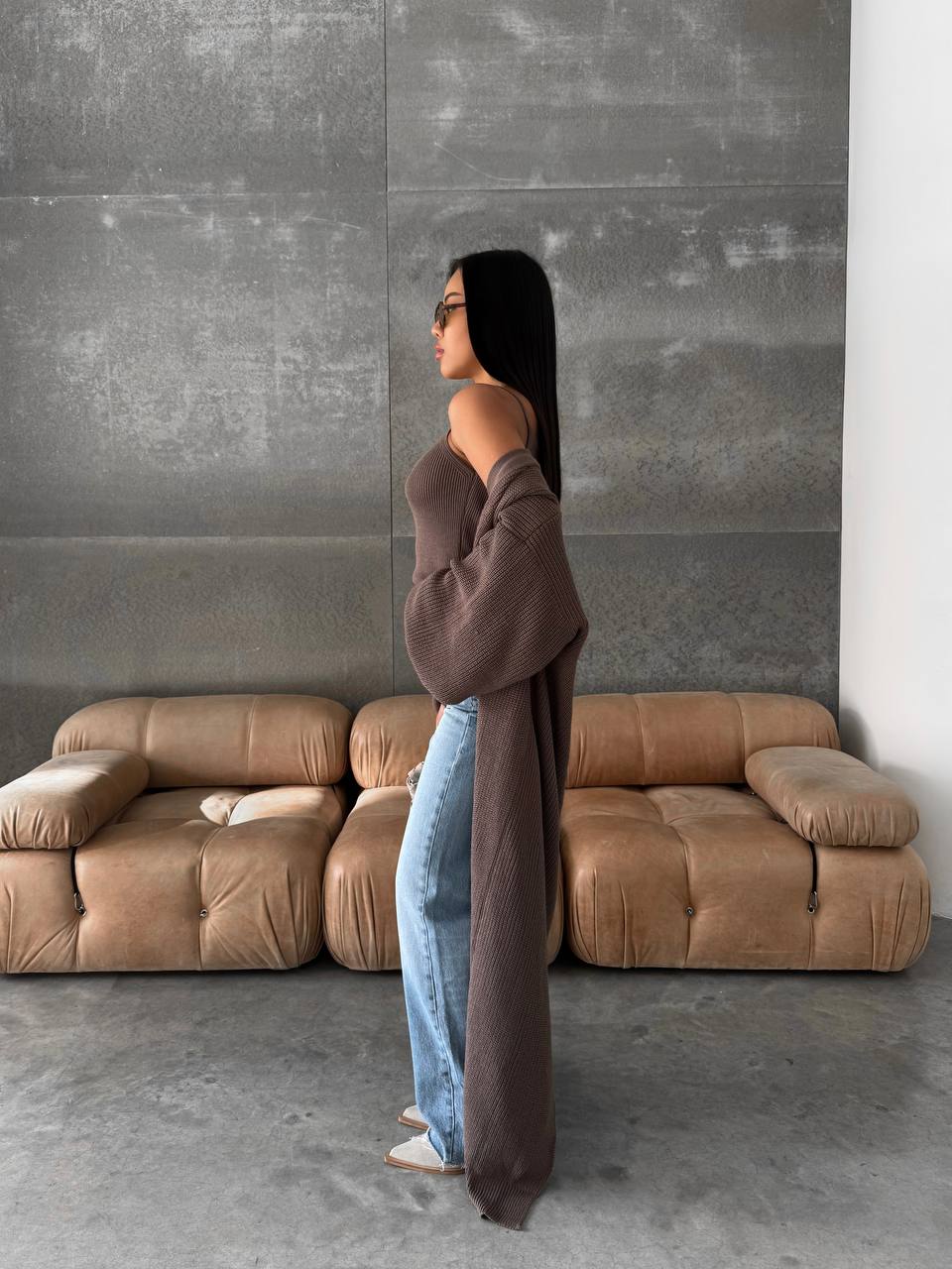 Cardigan “Kashtan” – Elongated Silhouette with Soft Structure