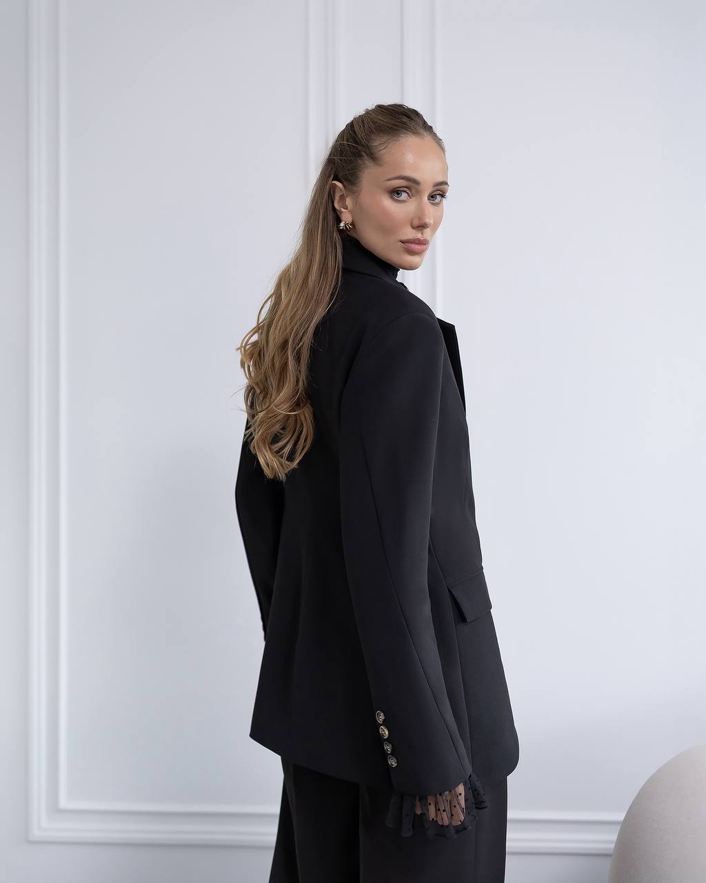 High-Waisted Tailored Trousers in Diagonal Crepe Suiting