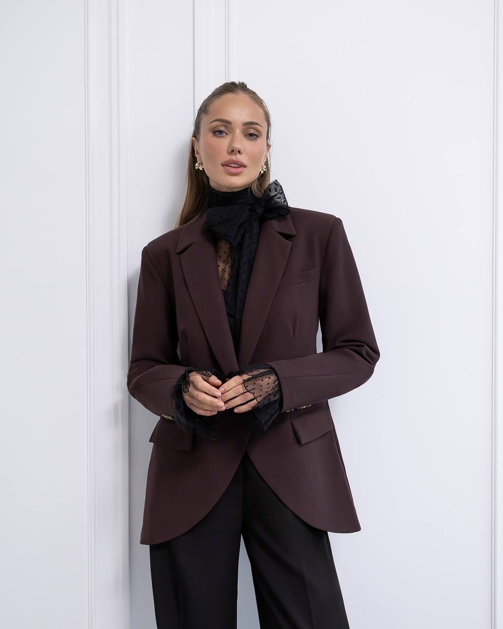 High-Waisted Tailored Trousers in Diagonal Crepe Suiting
