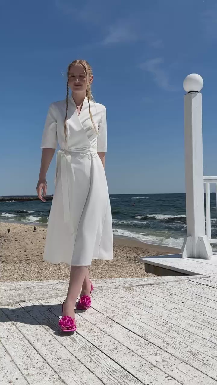 Elegant Tailored Women's Structured Comfort Twill Dress