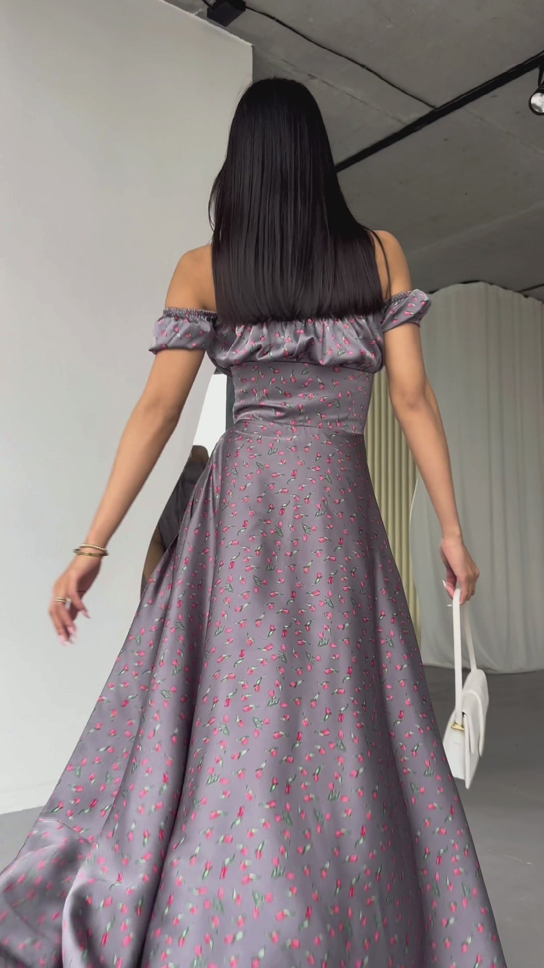 LOA Silk Dress – Effortless Elegance with a Bold Animal Touch