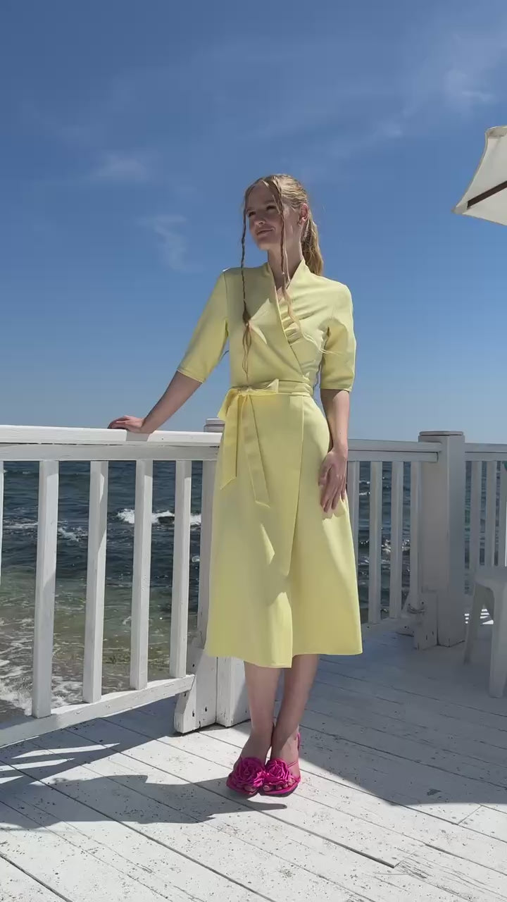 Elegant Tailored Women's Structured Comfort Twill Dress