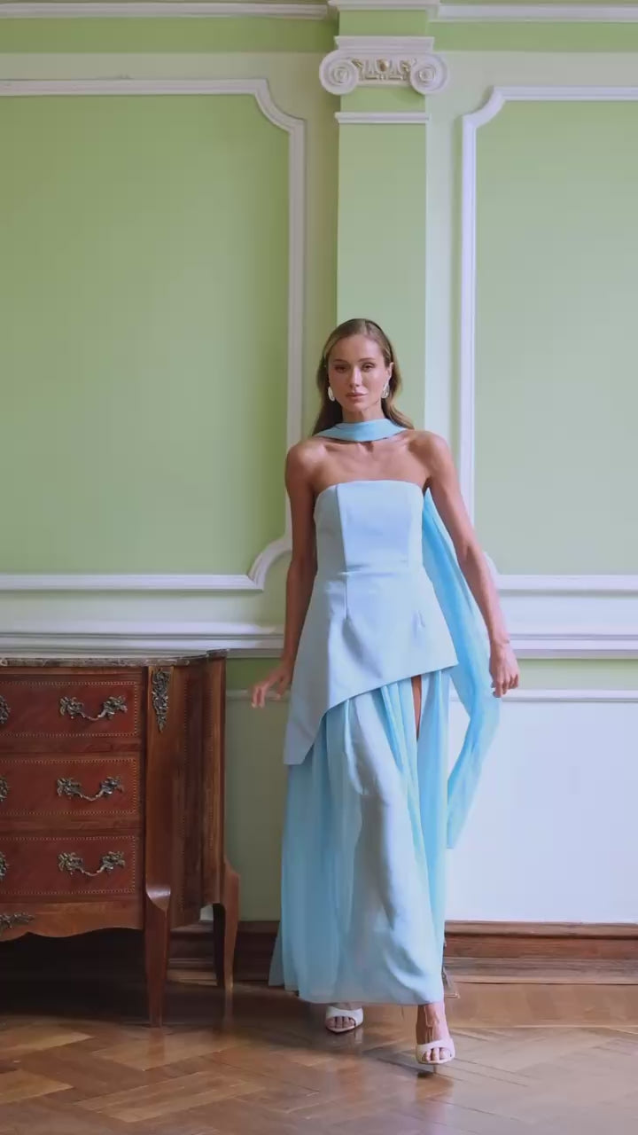 Elegant Corset Dress Set in Crepe de Chine & Vindi Chiffon