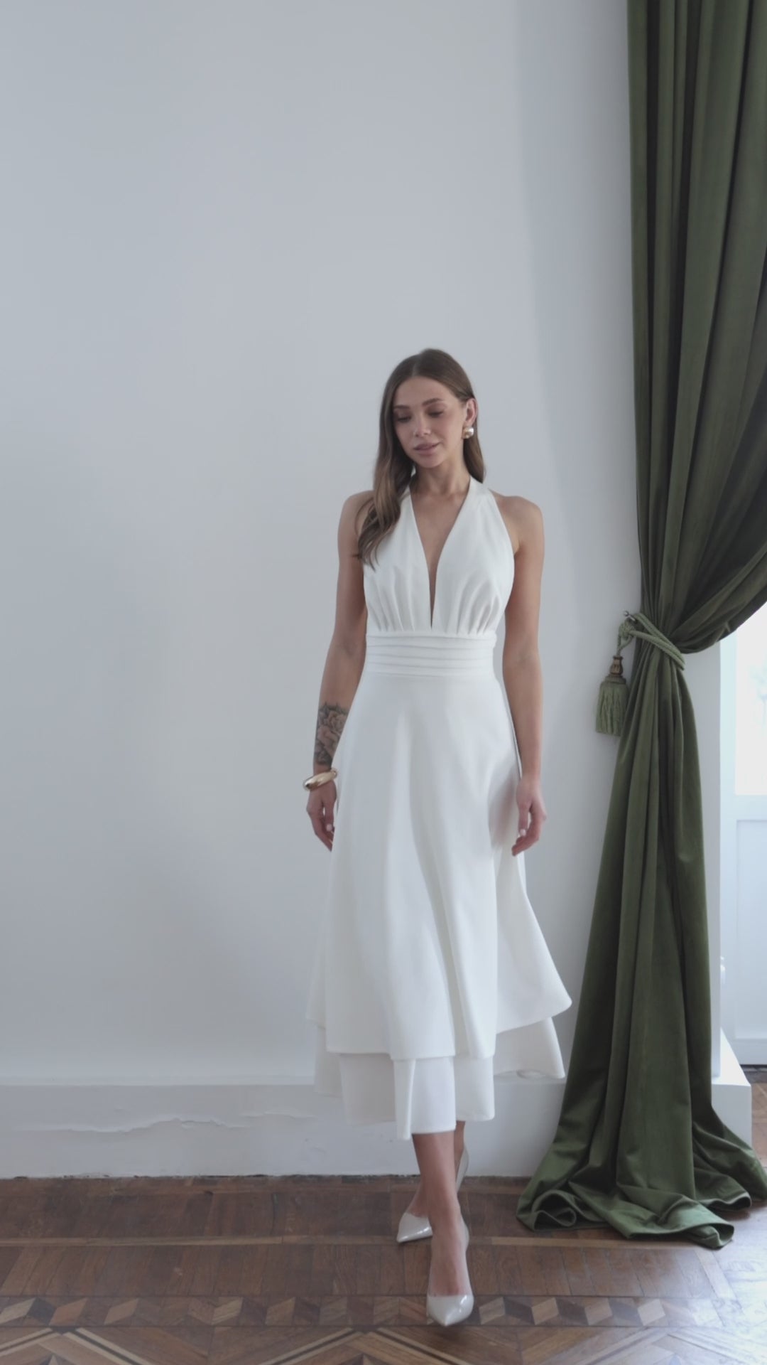 Elegant Women's Premium-Quality Twill Tailored Silhouette Dress
