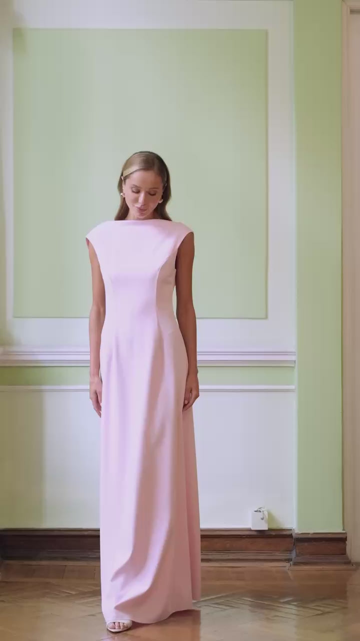 Tailored Dress in Premium Twill with Elegant Silhouette