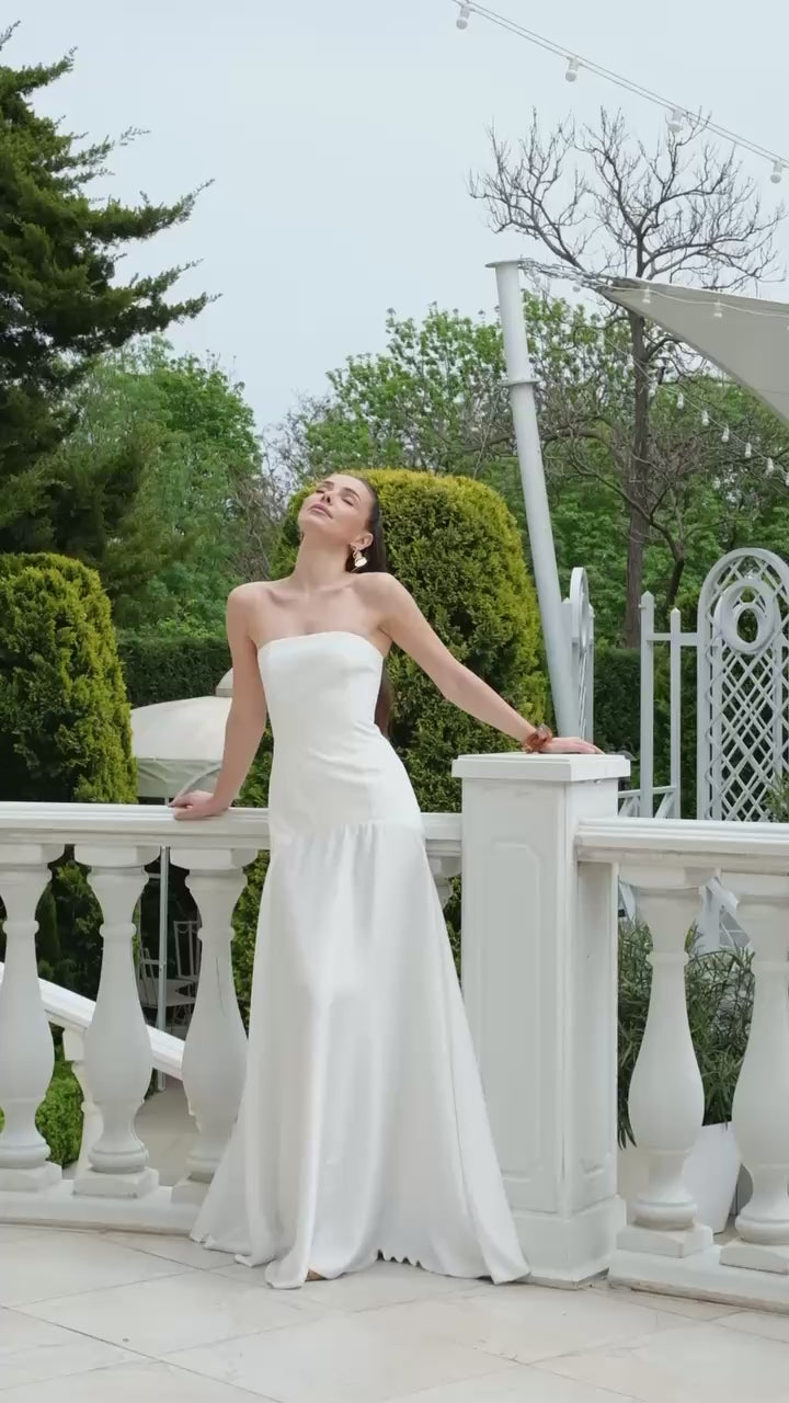 Elegant Twill & Thick Satin Evening-Ready Women's Slip Dress